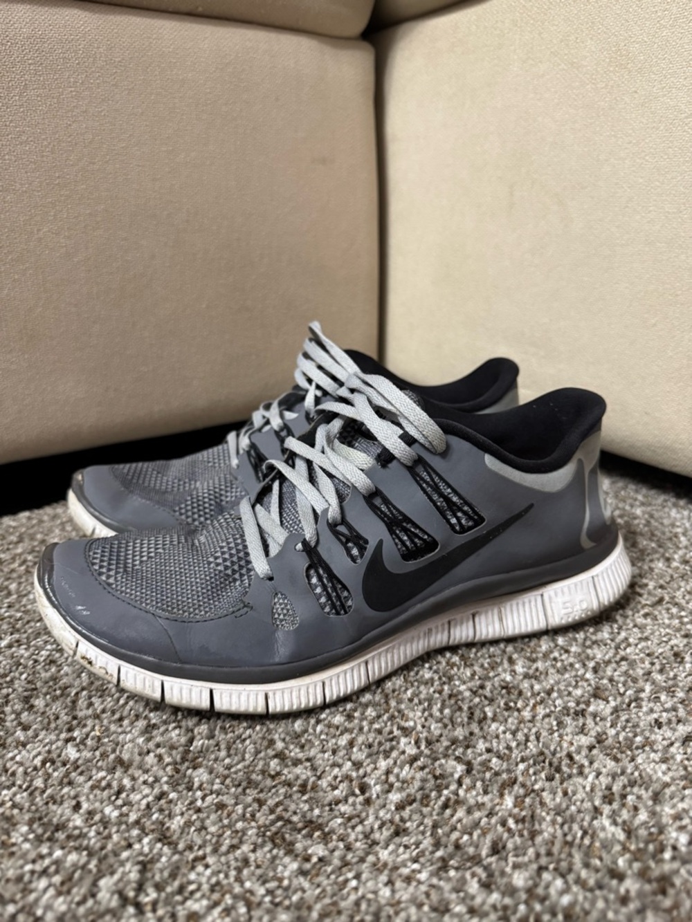 Nike Grey and Black Athletic Trainers